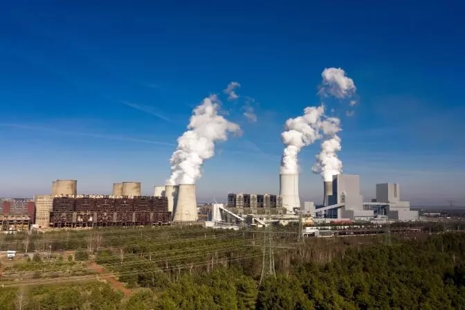 power-plant-maintenance-coal