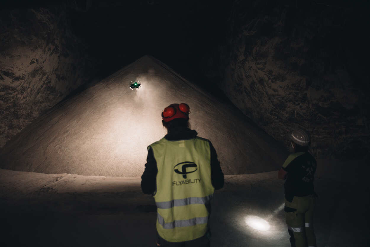 drones-for-mining-flyability-9