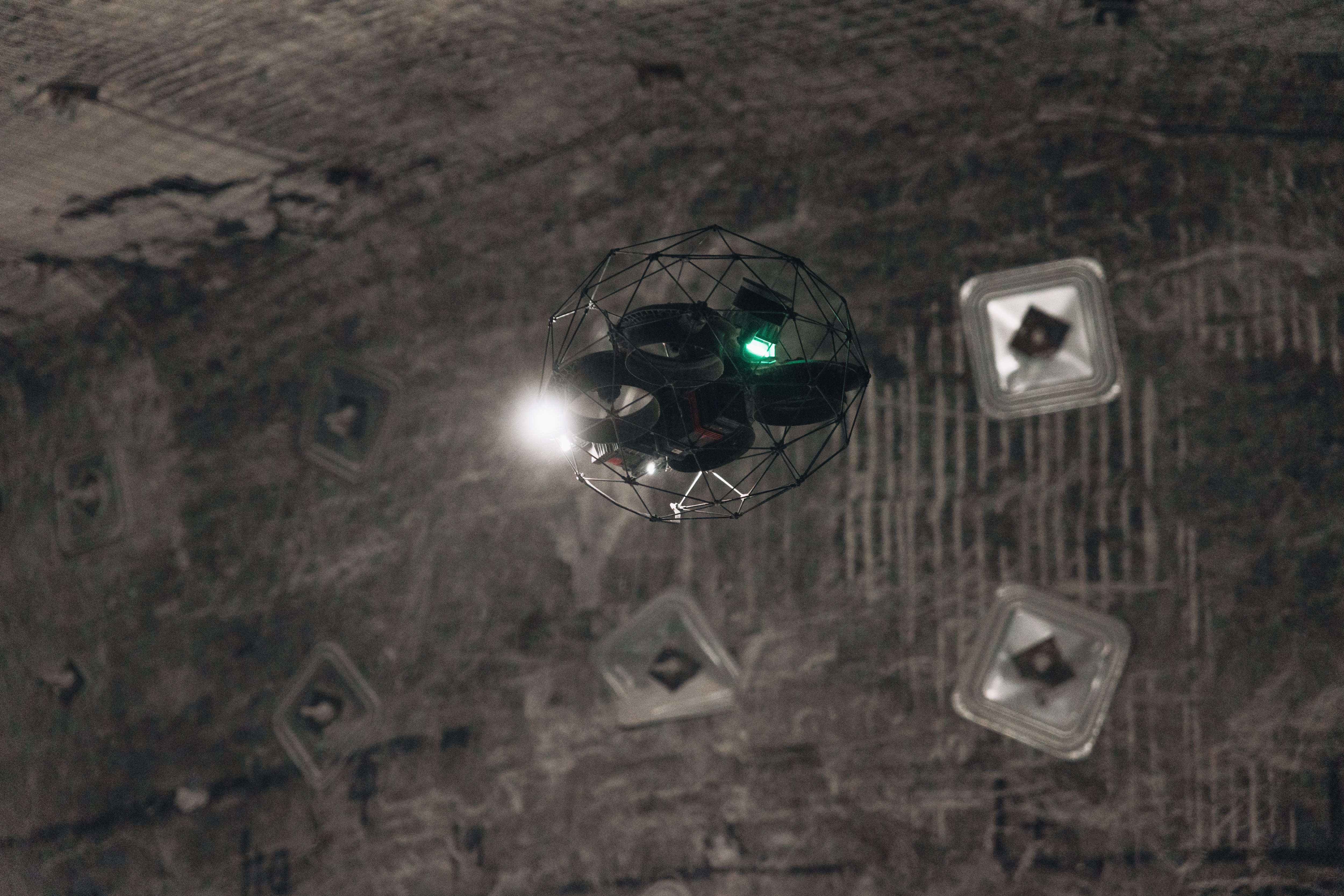 125% more data in gold mine stope surveys with the Elios 3